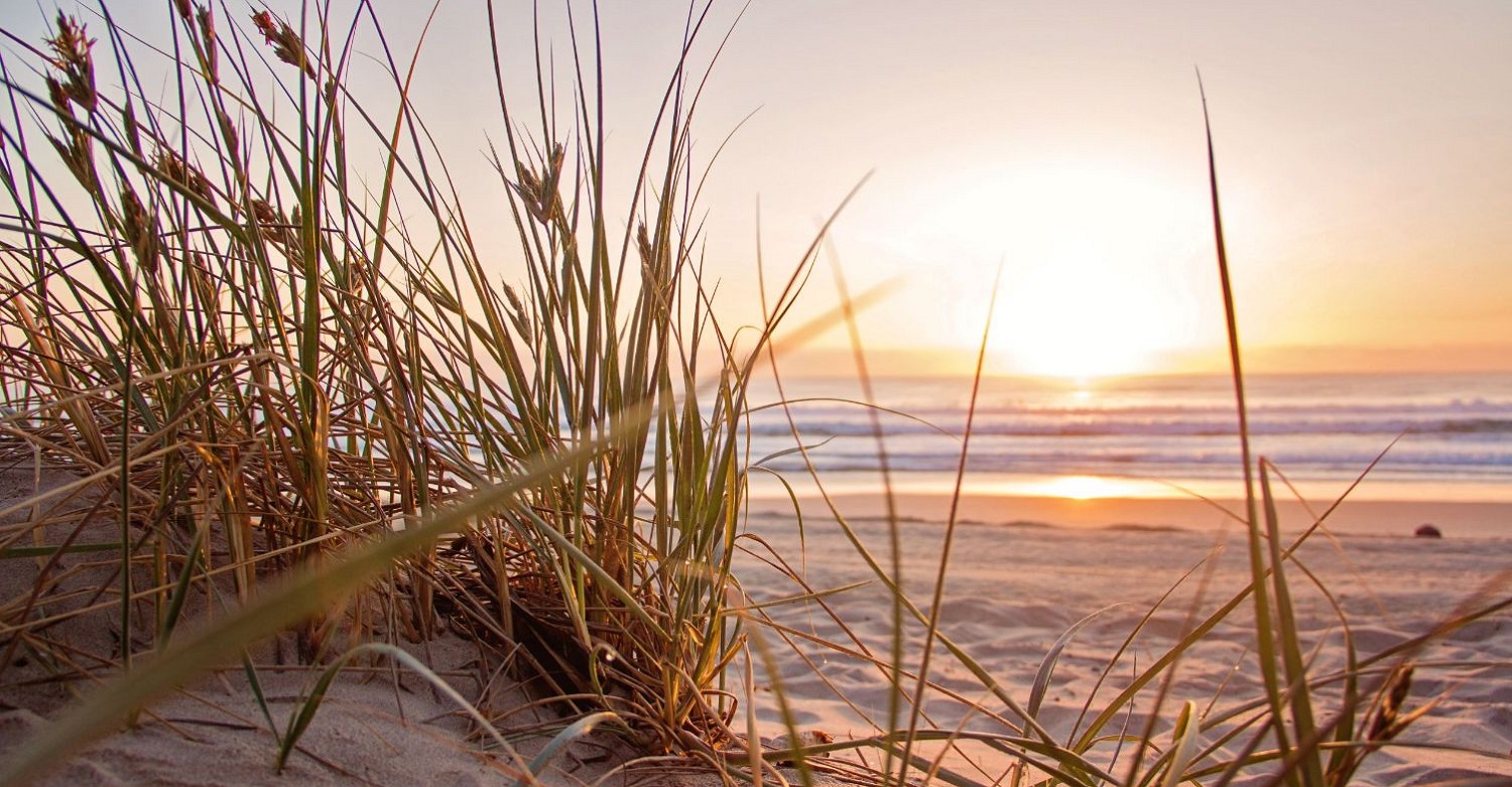 beach-dawn-evening